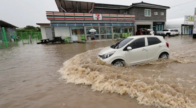 कोरियामा भीषण बाढी, सात जनाको मृत्यु   